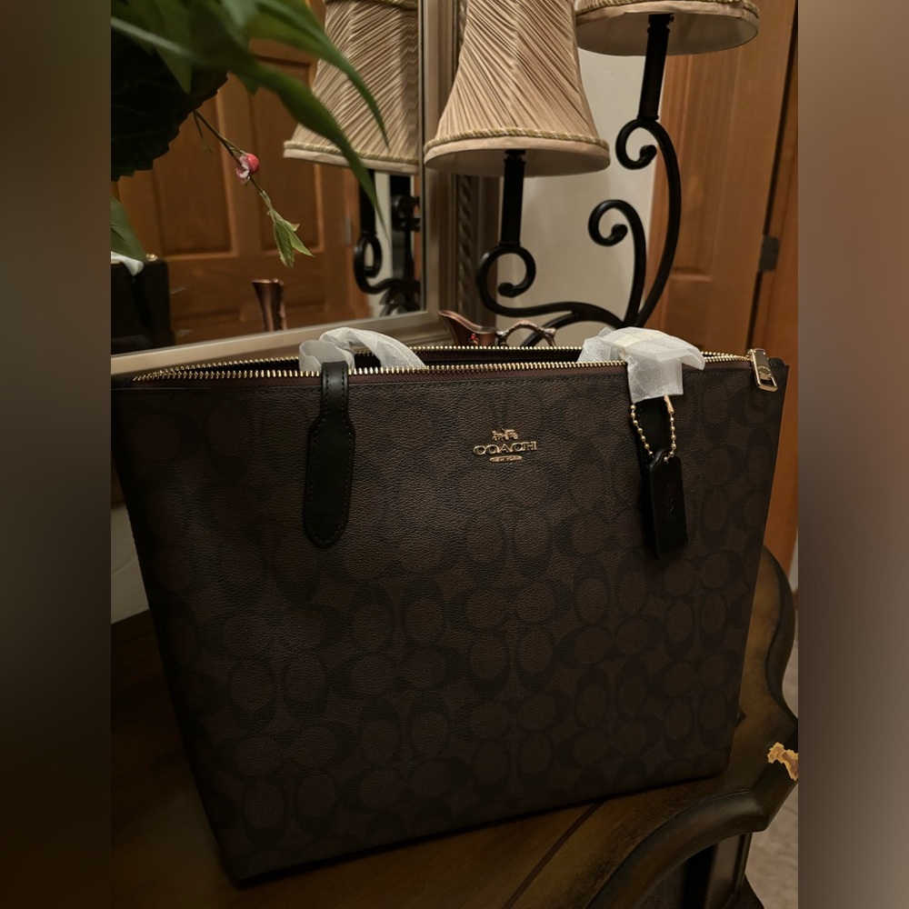 NWT Coach Zip Top Tote in Brown signature cavas and smooth leather